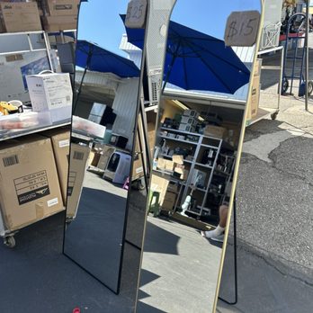 Maclin Open Air Shops - 10/6/24 Full length mirror for $15 but I'd have to walk around with it in this 102° heat - Flea Markets Near Me - Ontario, California Maclin Open Air Shops - 10/6/24 Full length mirror for $15 but I'd have to walk around with it in this 102° heat - Flea Markets Near Me - Ontario, California