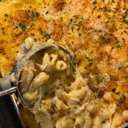 Kelly’s Kickin Cuisine - Seafood Mac and cheese