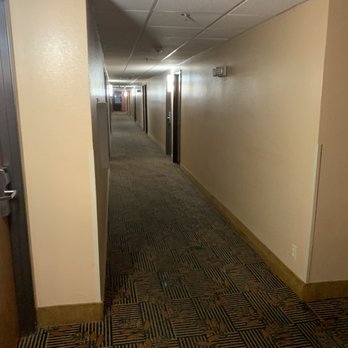 Super 8 by Wyndham Mansfield - Downstairs hallway super 8 - Hotels Near Me - Mansfield, Ohio Super 8 by Wyndham Mansfield - Downstairs hallway super 8 - Hotels Near Me - Mansfield, Ohio