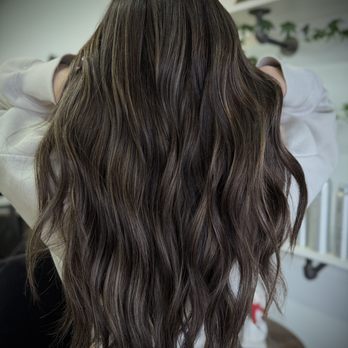 Salon 235 - highlight - Hair Salons Near Me - Troy, New York Salon 235 - highlight - Hair Salons Near Me - Troy, New York