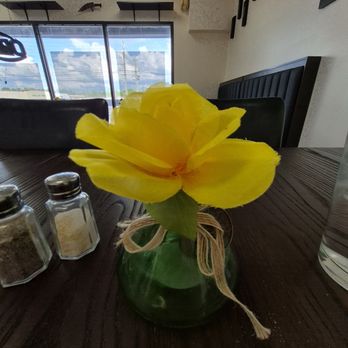 Everest Momo House - Indian Near Me - Indianapolis, Indiana