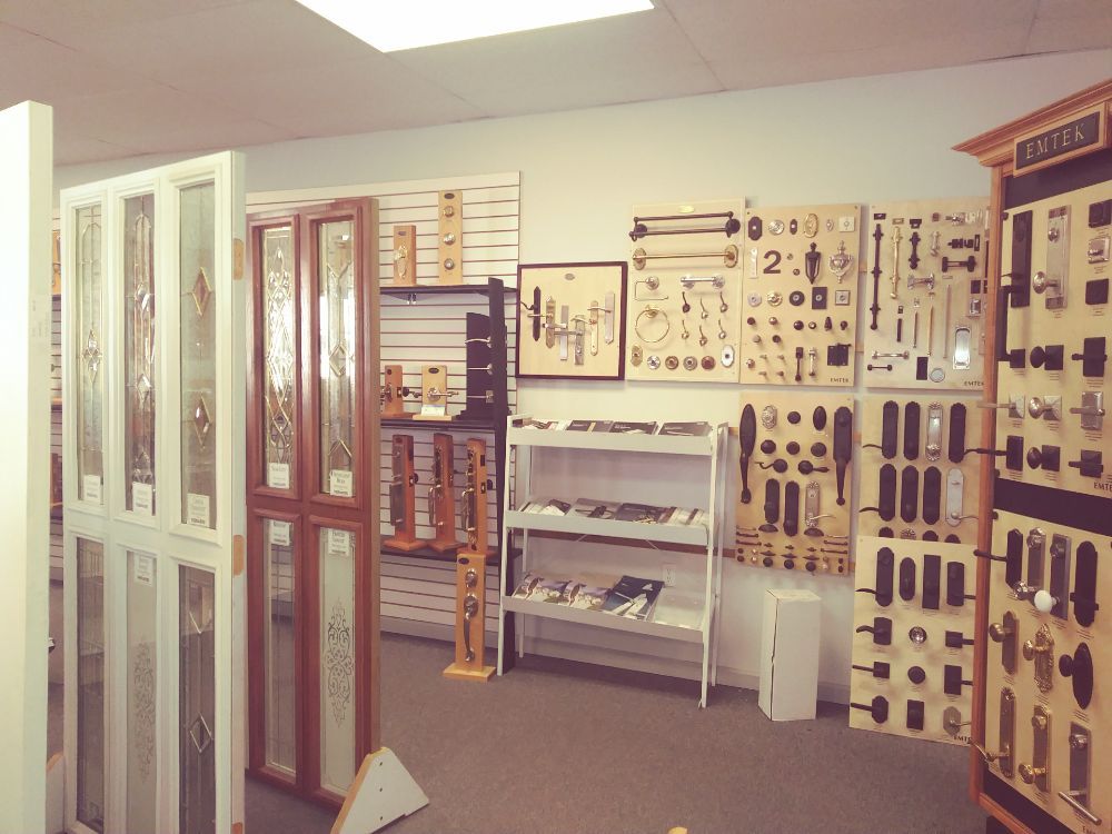 KEY MART Updated October 2024 3010 SE Monroe St, Stuart, Florida