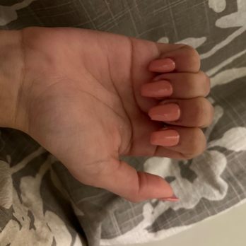 TJ Nails - Chip on my newly added nails - Nail Technicians Near Me - Maywood, California
