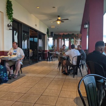 Mangiamo By 604 - Out door area - Italian Near Me - Honolulu, Hawaii Mangiamo By 604 - Out door area - Italian Near Me - Honolulu, Hawaii
