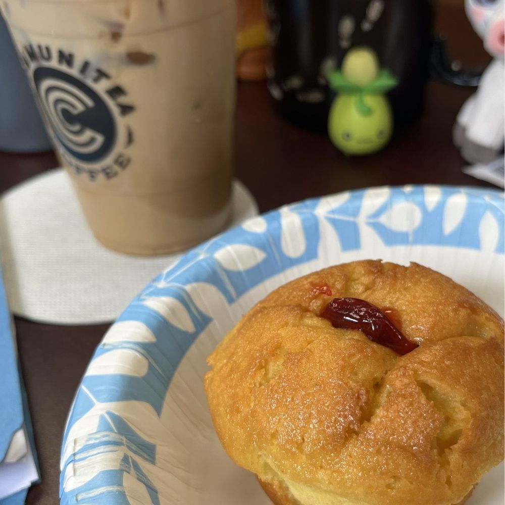 Communitea Coffee - This lemon raspberry muffin was sooo good! - Coffee & Tea Near Me - Brea, California Communitea Coffee - This lemon raspberry muffin was sooo good! - Coffee & Tea Near Me - Brea, California
