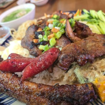 Bụi Quán - Looks good but no good - Vietnamese Near Me - Houston, Texas