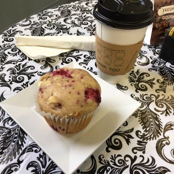 Java Café - Cranberry white chocolate muffin with pumpkin latte - Coffee & Tea Near Me - El Paso, Illinois Java Café - Cranberry white chocolate muffin with pumpkin latte - Coffee & Tea Near Me - El Paso, Illinois