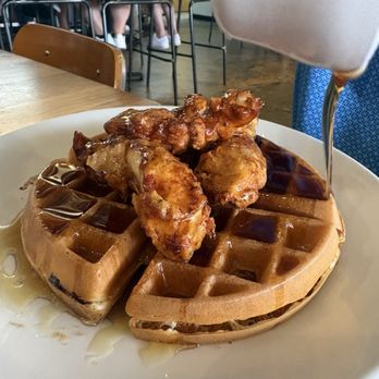 Big Bad Breakfast - Nashville - Chicken and Waffles - Breakfast & Brunch Near Me - Nashville, Tennessee