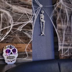 Flowing Tide Pub 8 - Halloween Decorations