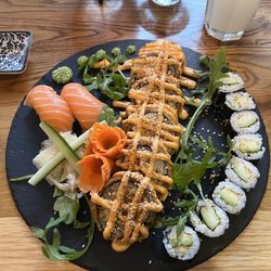 Misaki - Hunter x crunchy sushi platte