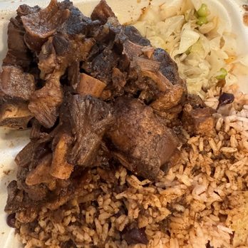 Irie Mon Cafe - Brown Stew Oxtail, Cabbage and Rice and Peas - Caribbean Near Me - Atlanta, Georgia