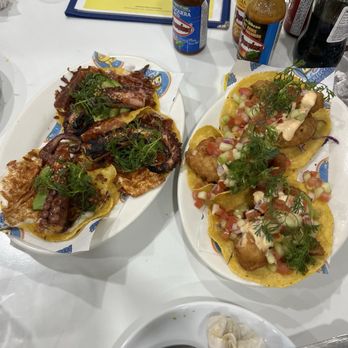 Mariscos El Submarino - Kraken - Seafood Near Me - Jackson Heights, New York
