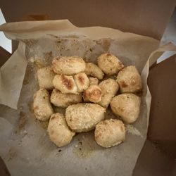 Domino's Pizza - Undercooked almost RAW garlic knots