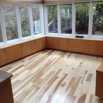T & T Floors - Hickory hardwood floor, breakfast nook (T&T Floors, Mullican wood) - Flooring Near Me - Oakland, California T & T Floors - Hickory hardwood floor, breakfast nook (T&T Floors, Mullican wood) - Flooring Near Me - Oakland, California