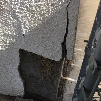 Eastom Plastering - Degraded stucco - Stucco Services Near Me
