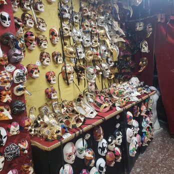 CA' Macana - A variety of mask styles. - Arts & Crafts Near Me - Venezia, VE