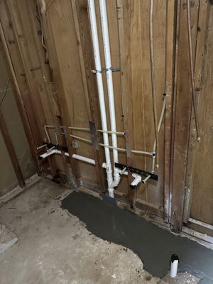 Local Plumbing Logo