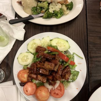 The Chicago Diner, Logan Square - Country Fried Steak and Caesar Salad - Breakfast & Brunch Near Me - Chicago, Illinois