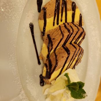 Swiss Chuchi - Toblerone parfait - Fondue Near Me - Zürich, ZH Swiss Chuchi - Toblerone parfait - Fondue Near Me - Zürich, ZH