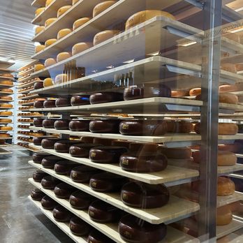 Marieke Gouda - Layers upon layers of cheese! - Cheese Shops Near Me - Thorp, Wisconsin Marieke Gouda - Layers upon layers of cheese! - Cheese Shops Near Me - Thorp, Wisconsin