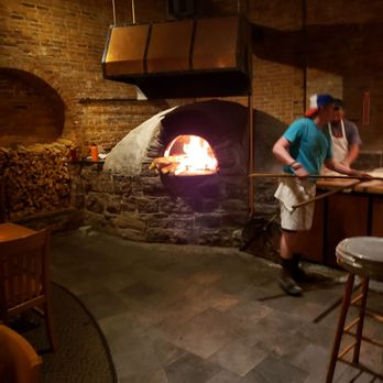 American Flatbread - Wood fire oven - Pizza Near Me - Burlington, Vermont