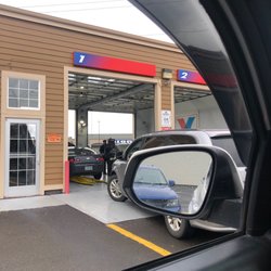 Valvoline Instant Oil Change