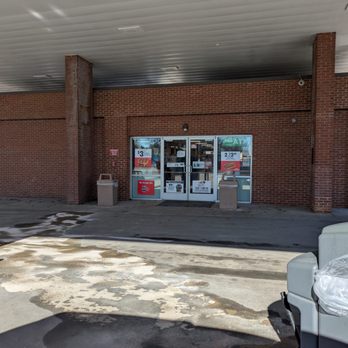 Exxon - Exxon, 1700 Windsor Square Dr, Matthews - Gas Stations Near Me - Matthews, North Carolina