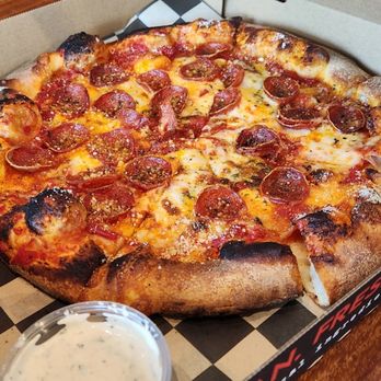 Hawt Pizza Co. - Pizza Near Me - Albuquerque, New Mexico