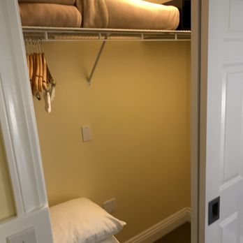 Pismo Lighthouse Suites - Large closet in main room - Hotels Near Me - Pismo Beach, California Pismo Lighthouse Suites - Large closet in main room - Hotels Near Me - Pismo Beach, California