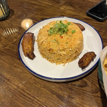 Lobos Latin Cuisine - Arroz Con Pollo, rice grains lacked structure, dry. - Latin American Near Me - Johns Creek, Georgia Lobos Latin Cuisine - Arroz Con Pollo, rice grains lacked structure, dry. - Latin American Near Me - Johns Creek, Georgia