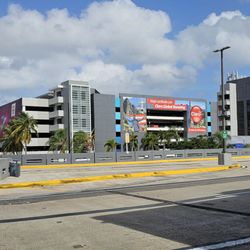 Aeropuerto Internacional Luis Muñoz Marín