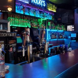 Rocky's Sports and Spirits - Cool Spot!!