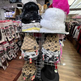 ♡Beauty Store♡ BEAUTY STAR PEARL - Updated December 2025 - 128 Photos - 235