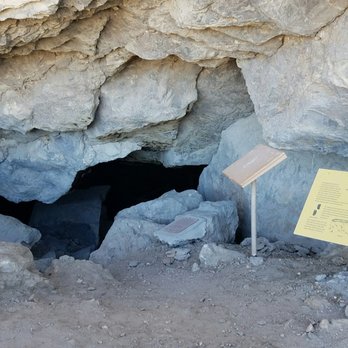 Lovelock Caves - Landmarks & Historical Buildings Near Me Lovelock Caves - Landmarks & Historical Buildings Near Me