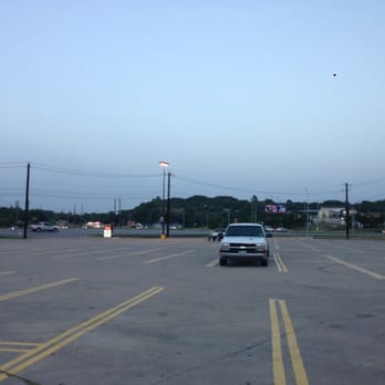 Goodwill Central Texas - Oak Hill - Used, Vintage & Consignment Near Me - Austin, Texas