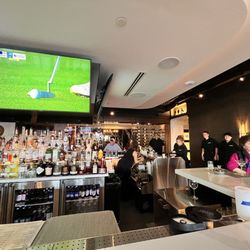 Bartolino's Twin Oaks - David the bartender was excellent!!