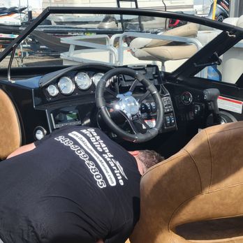 Oakland Mobile Marine - Electrical upgrades and repairs by our certified techs - Boating Near Me - Metamora, Michigan Oakland Mobile Marine - Electrical upgrades and repairs by our certified techs - Boating Near Me - Metamora, Michigan