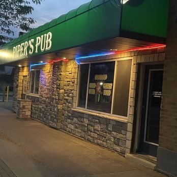 Pipers Pub - Pubs Near Me - Gladwin, Michigan