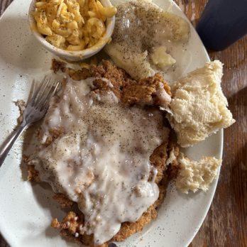 Lou's Diner - Chicken fried steak, homemade Mac - Diners Near Me - Cloverdale, Indiana Lou's Diner - Chicken fried steak, homemade Mac - Diners Near Me - Cloverdale, Indiana