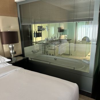 Sheraton Lisboa Hotel & Spa - Hotels Near Me - Lisbon, 11