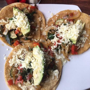 Casa Mexico Grill & Cantina - The vegetarian tacos, comes with avocado slices on top. - Mexican Near Me - Mason, Ohio