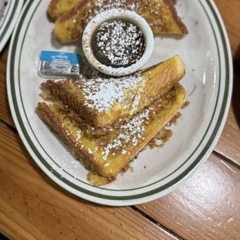 Penman Diner - French Toast with Powdered Sugar and Cinnamon - Breakfast & Brunch Near Me - Jacksonville Beach, Florida Penman Diner - French Toast with Powdered Sugar and Cinnamon - Breakfast & Brunch Near Me - Jacksonville Beach, Florida