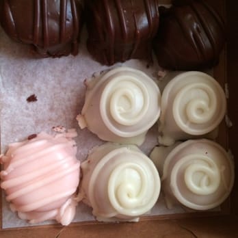 Pastry Art Bake Shoppe - Chocolate, Red Velvet and Strawberry baby bites - Bakeries Near Me - Birmingham, Alabama Pastry Art Bake Shoppe - Chocolate, Red Velvet and Strawberry baby bites - Bakeries Near Me - Birmingham, Alabama