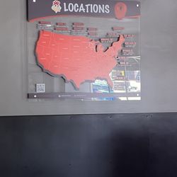 Mad Chicken - Dining room - map of other locations