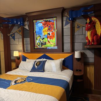 Legoland Castle Hotel - Hotels Near Me - Carlsbad, California