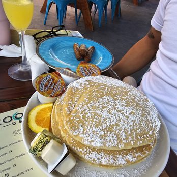 Hook'd USVI - Pancake breakfast - New American Near Me - Red Hook, Virgin Islands
