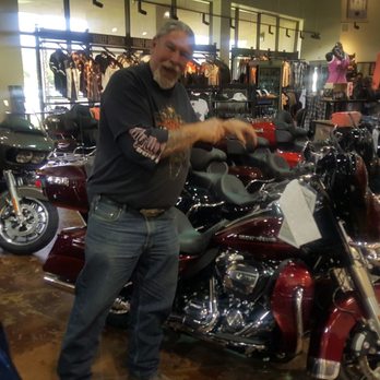 Riverside Harley-Davidson - Motorcycle Dealers Near Me - Riverside, California