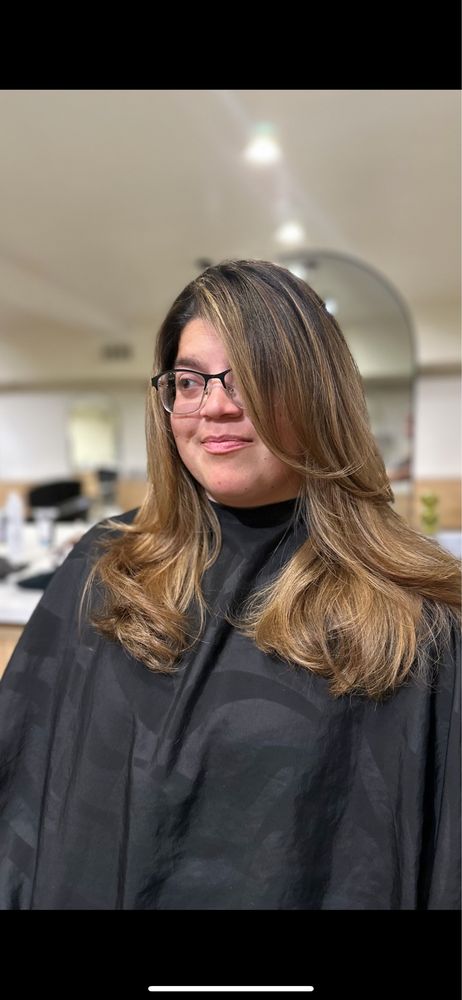 Hair by Carmen Logo