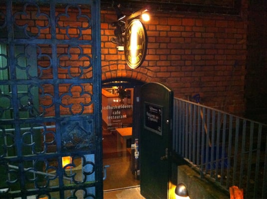 Restaurant Raadhuskælderen by null