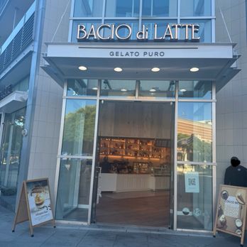 Bacio di Latte - Gelato Near Me - Santa Monica, California Bacio di Latte - Gelato Near Me - Santa Monica, California